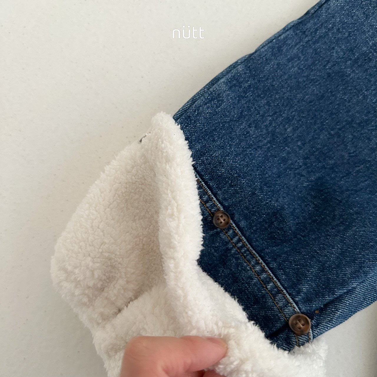 Nutt 25 Winter/ 牛仔長褲 (連可拆毛毛褲腳)