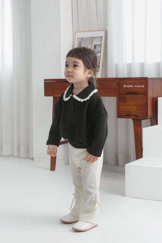 BN28 Frill Collar Sweatshirt