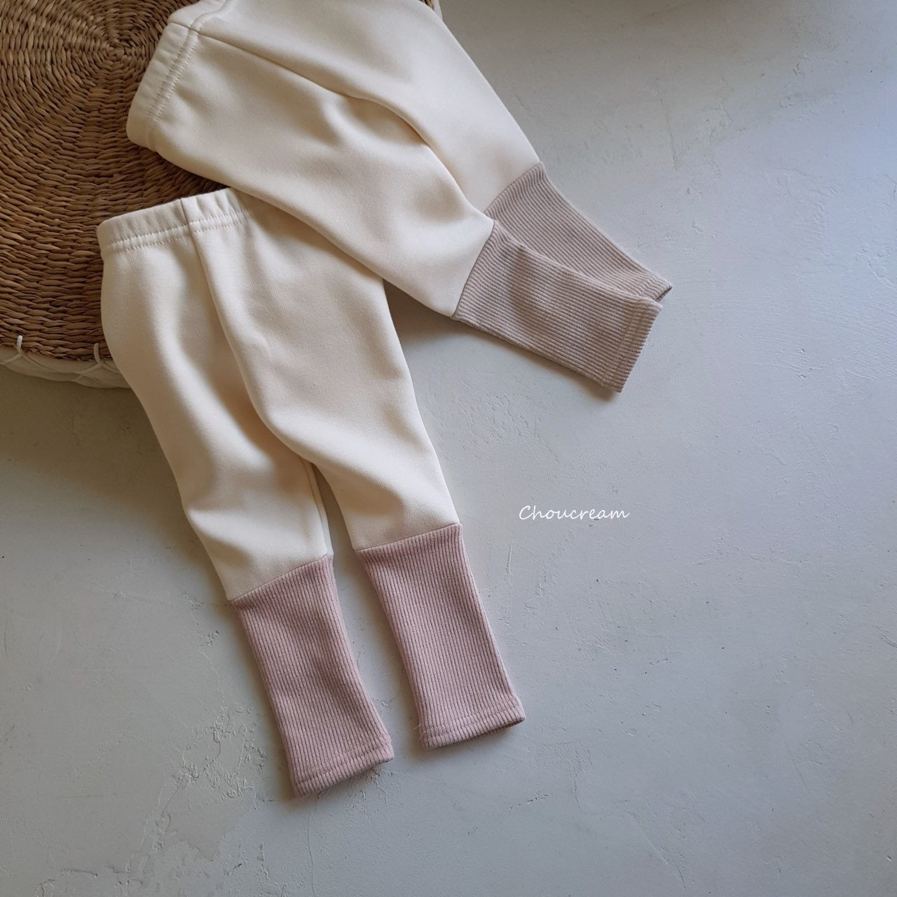 初冬間條套裝 (毛毛帽+上衣+褲仔)