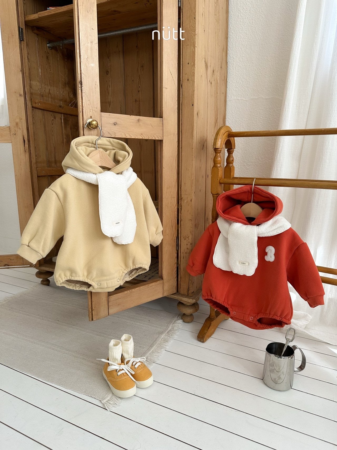 Nutt 25 Winter/ 連帽包屁衫 (連毛毛頸巾)