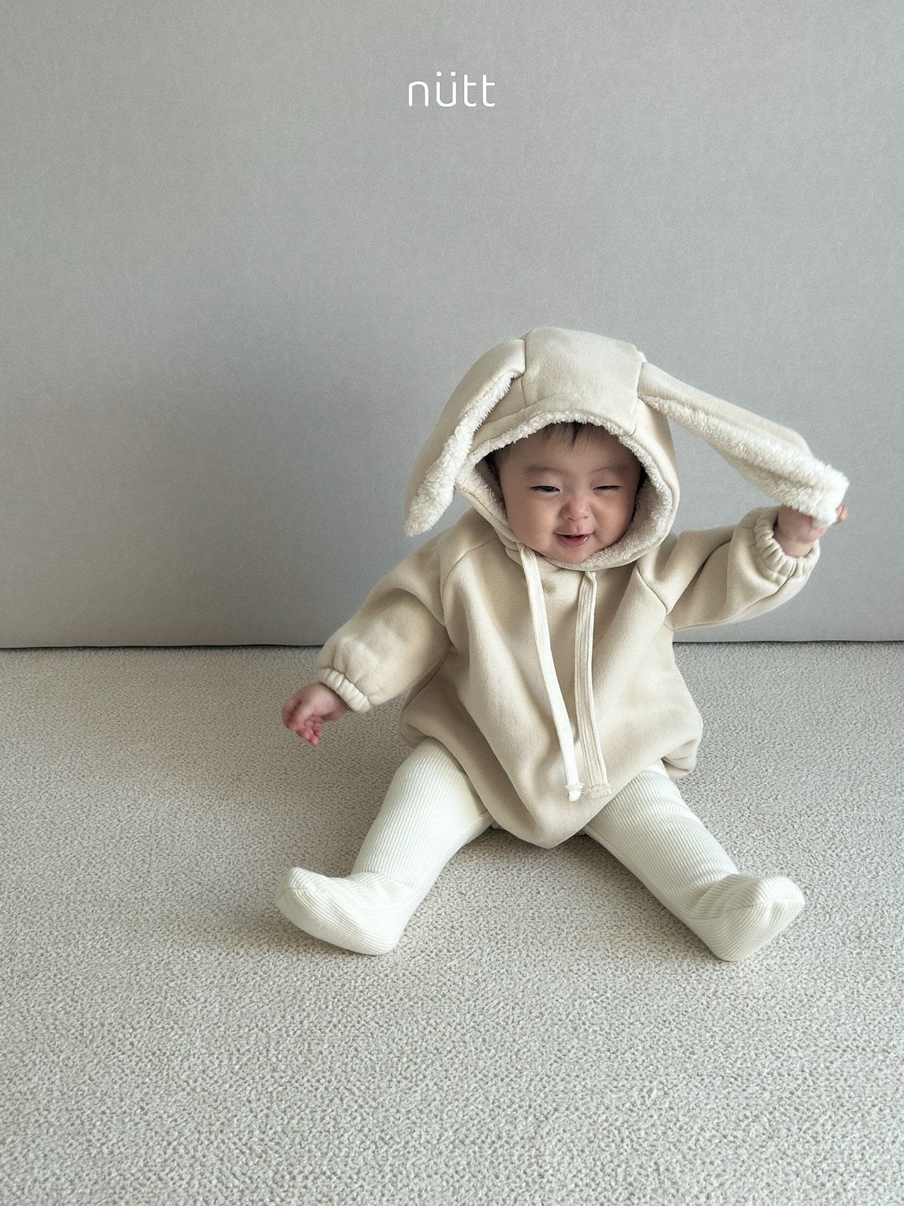 Nutt 25 Winter/ 兔兔連帽包屁衫