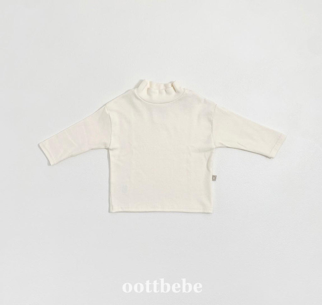 半樽領棉質長袖衫