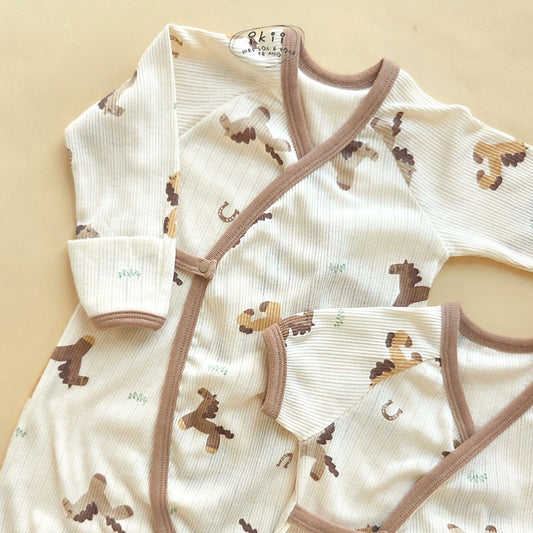 IK11/ 馬年初生蝴蝶衣套裝 (Farm)