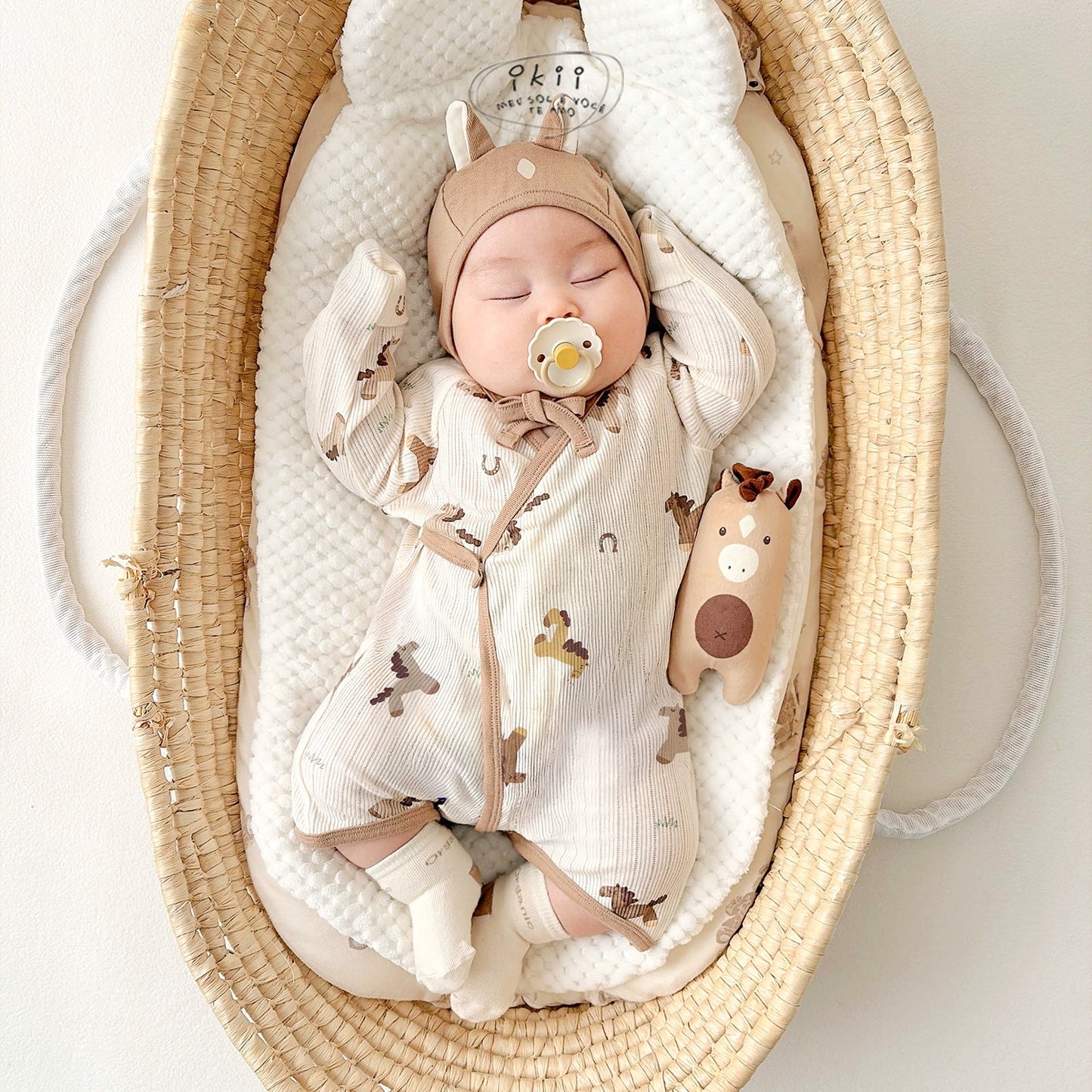 IK11/ 馬年初生蝴蝶衣套裝 (Farm)